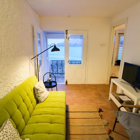 Apartment By The Sea Baska, Krk - 19524 Baska (Krk)